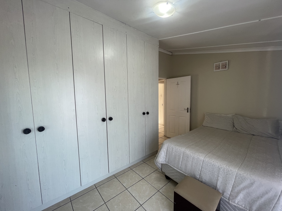 4 Bedroom Property for Sale in Braelyn Eastern Cape